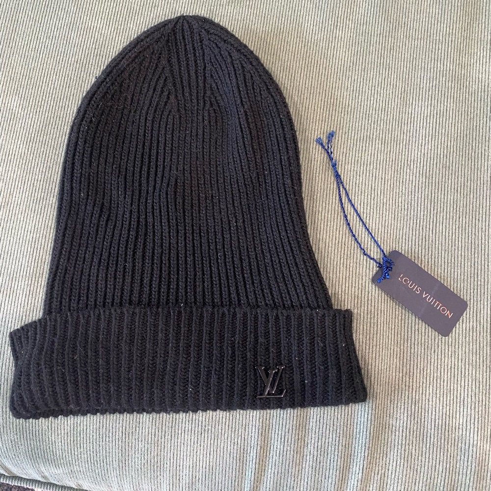 Louis Vuitton Beanie (unisex) - Black